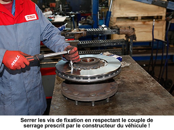 Remplacer un disque de frein sur un camion 