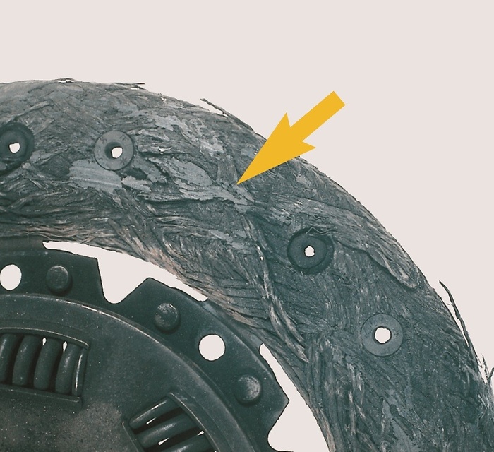 Koppelingsplaat verbrand of uit elkaar gevallen