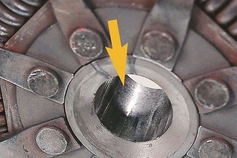 Koppelingsplaat afgescheurd 