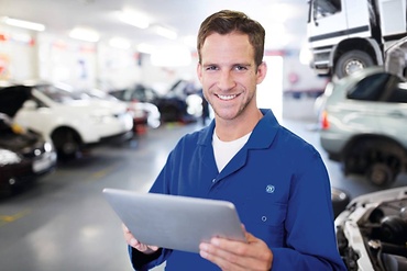 mechanica praten en glimlachen