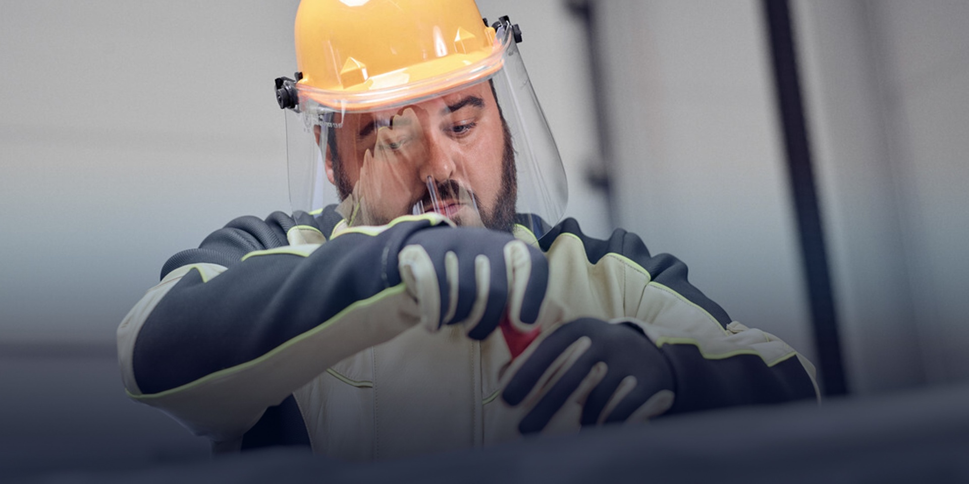 Arbeit unter Hochspannung