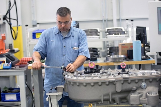 Image of a test bench for industrial overhaul