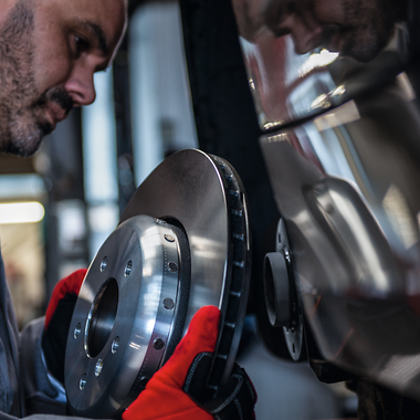 Mecánico en el taller