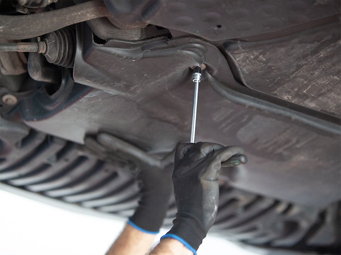  Het onderrijbeveiliging demonteren